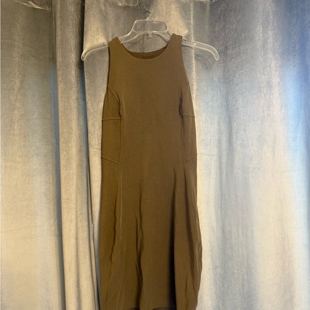 Lululemon athletic dress